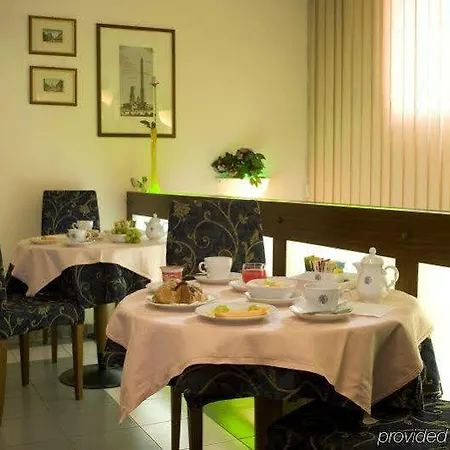 Hotel Corticella Bolonha